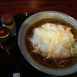 手打ち十割そば とわり - めったに食べないけど温も格別