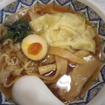 中国ラーメン 揚州商人 - ワンタンメン・醤油