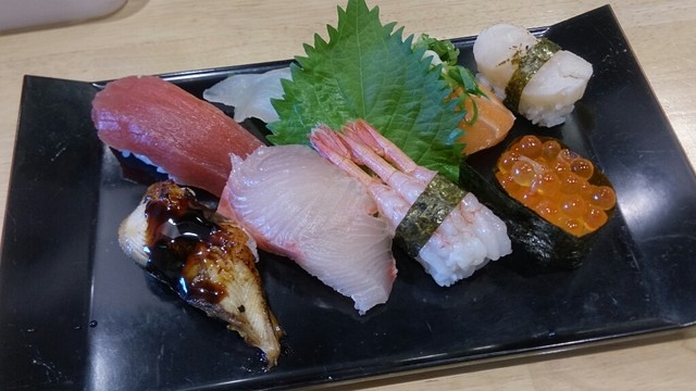 Sakura Sushi