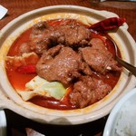 心龍 - 牛肉の四川風土鍋煮込み