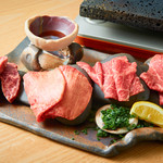 [Lunch] Meat Sushi and lava stone Yakiniku (Grilled meat) course