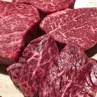 肉割烹 上 - 