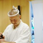 焼鳥　おみ乃 - いつも笑みを絶やさない大将（写真の許可を頂きました）