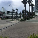 The Diplomat Beach Resort Hollywood, Curio Collect - ホテルメイン玄関側