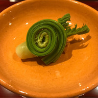 銀座 しのはら - こごみ、タラの芽