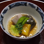 炊き合せ 茄子揚げ煮里芋南京紅葉麩木の芽