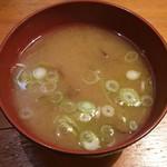 地魚・活魚・炉端焼き 魚次郎 - 味噌汁