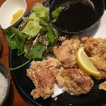 地魚・活魚・炉端焼き 魚次郎 - ザンギ定食