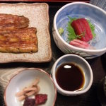 ニの鳥居館 浅羽屋 - 蒲焼定食です