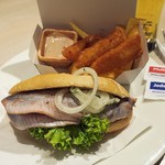 NORDSEE WIEN - Big Matjes Baguette €4.79/フィッシュ＆チップス（小）€4.49