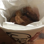 ＫＦＣ - 水曜日限定  9ピース ¥1500です。