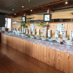 レストラン マアム - ずらっと並ぶ大皿料理(^^)