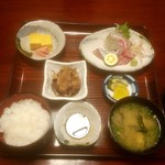 御刺し身定食 1000円