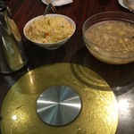 Gold Mountain Restaurant - スープ、炒飯