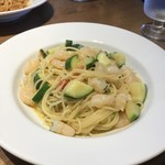 VIOLA食堂 - エビとズッキーニのスパゲッテーニ