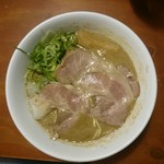 頑固麺 - うまそう