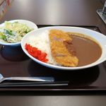 恵庭キッチン - カツカレー（864円）