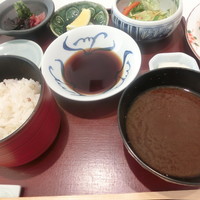銀座 天一 博多店 - ご飯、味噌汁