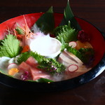 Assortment of 5 pieces of sashimi Kumogakure no Jutsu