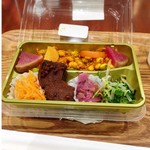 シナグロ ORGANIC SALAD & CAFE - オートミールと大豆のドライカレー＆キヌアと十五穀米ご飯