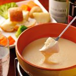 Hot and melty cheese fondue