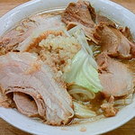 ラーメン荘 夢を語れ - 小豚ラーメン(800円)