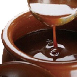 なんべんでん 독자적인 숙성 소스가 자랑입니다!