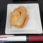 Sanukino Oudon Hana Hasaku - かしわ天1個118円