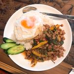 タイ料理 タァナムタイ - ガパオライス