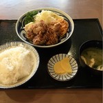 Hamayaki Kaisen Izakaya Daishou Suisan - からあげ定食