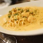 クロッキオ - エビホタテミンチトマトクリームパスタ