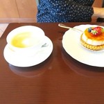 フランス菓子 イヴリーヌ - 