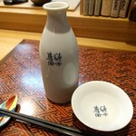 肴とお酒 うを弘 - 純米専用　徳利と猪口