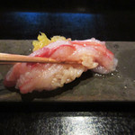 高台寺 和久傳 - 2.蟹の握り ハニーレモンのせ('18.3月初旬)