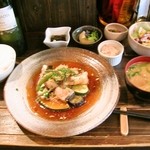 Sousakuchuuboubammeshiya - 煮魚定食