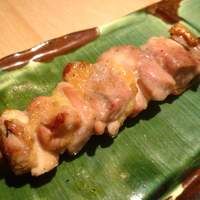 鳥恵 上野広小路店 - モモ肉