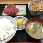 市場食堂 - 中落ち定食 ¥800