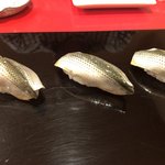 龍文支店 - コハダ。とろける様な食感。