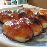 オリタ焼まんじゅう店 - 餡ナシは１串４つ￥170