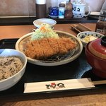 とんかつ とんQ 水戸インター店 - とんQロースランチ❗️