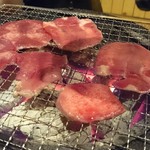炭火焼肉屋台 たじま屋 - 塩タン