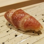 すし宮川  - まぐろ　蛇腹　づけ