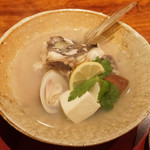 Washokudokoro Igawa - はまぐりと鯛の頭、酒蒸し