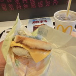 McDonald's - これで、100円とは嬉しい