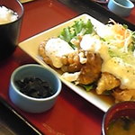 四季旬鮮 湊門 - チキン南蛮定食９５０円です。