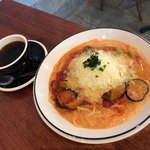 シーエムツー カフェ - 彩り野菜のトマトクリーム✨