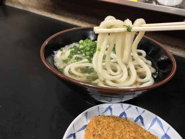孤独のグルメ大晦日スペシャル 食べ納め 瀬戸内出張編 愛媛県松山市の鯛どんぶりと 広島県広島市の焼肉とラーメン 登場店舗 讃岐うどん編 By さすらいの旅人 全国各地孤独のグルメ 松下製麺所 まつしたせいめんしょ 栗林公園北口 うどん 食べログ 孤独のグルメ大晦日スペシャル 食べ納め 瀬戸内出張編 愛媛県松山市の鯛どんぶりと 広島県広島市の焼肉とラーメン 登場店舗 讃岐うどん編 By さすらいの旅人 全国各地孤独のグルメ 松下製麺所 まつしたせいめんしょ 栗林公園北口 うどん 食べログ