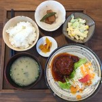 Hana Hana Ya - はな家ごはん(日替わり)/600円+税