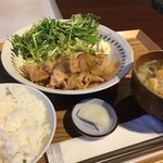 Onsen Kafe Wakaba - 生姜焼き定食900円