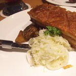 Paulaner Brauhaus  - 1805_Paulaner Brauhaus_Gypsy Style ’’Zigeuner Schnizal'' pork tenderloin@165,000Rp(豚クリスピー)